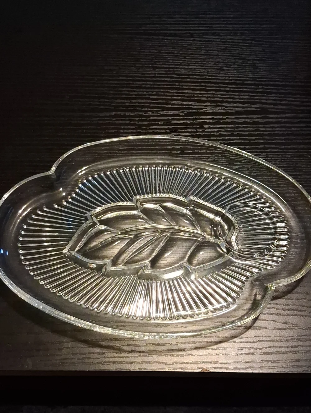 Four Glass Plates And Four Glass Cups